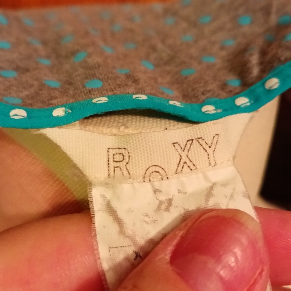 ⭐Roxy pajama set⭐(bundle (2) listings with a ⭐ for $15) - Picture 5 of 9